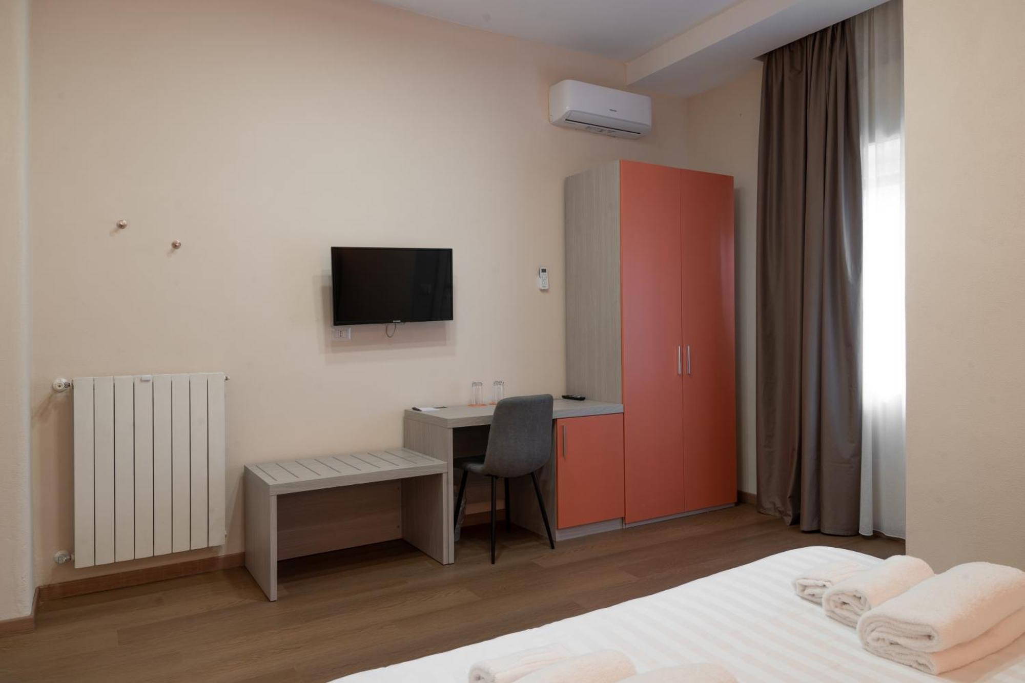 The Sun Hotel Boutique Napoli Bagian luar foto