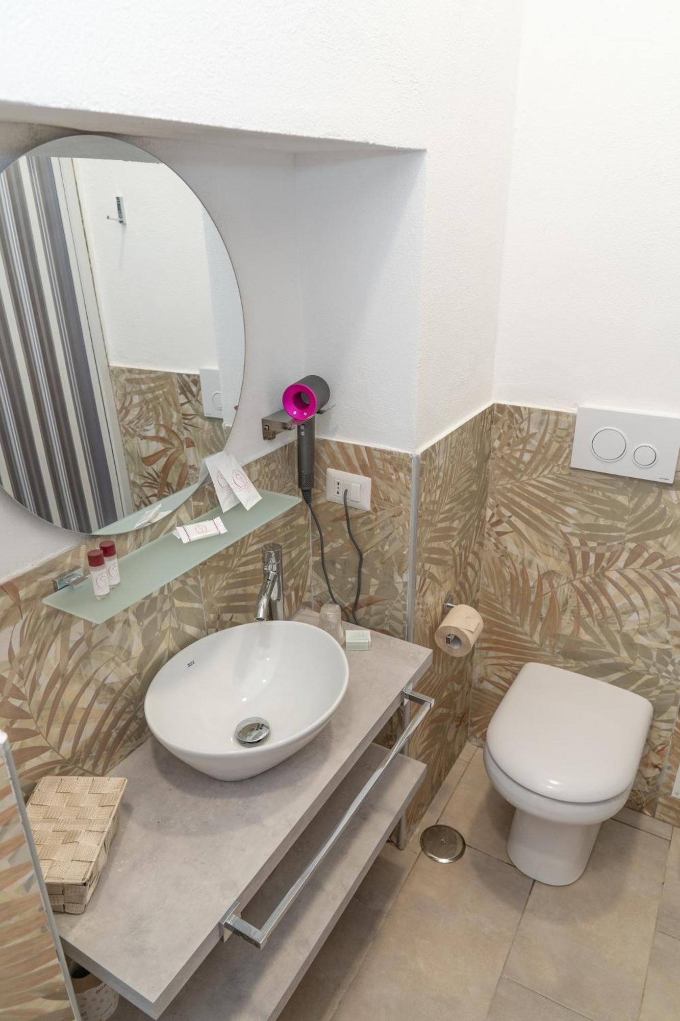 The Sun Hotel Boutique Napoli Bagian luar foto