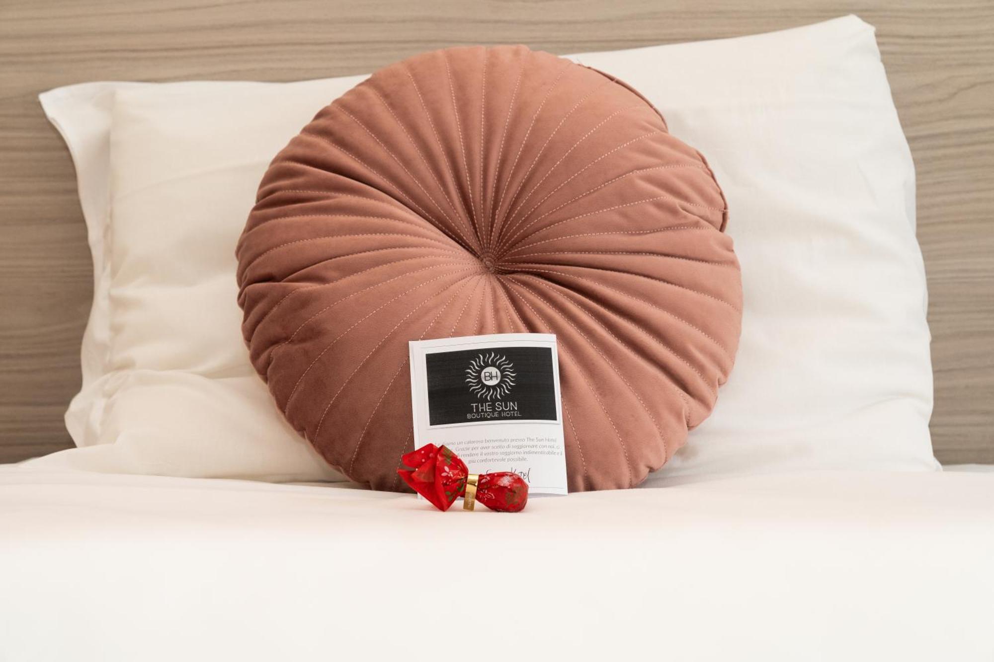 The Sun Hotel Boutique Napoli Bagian luar foto