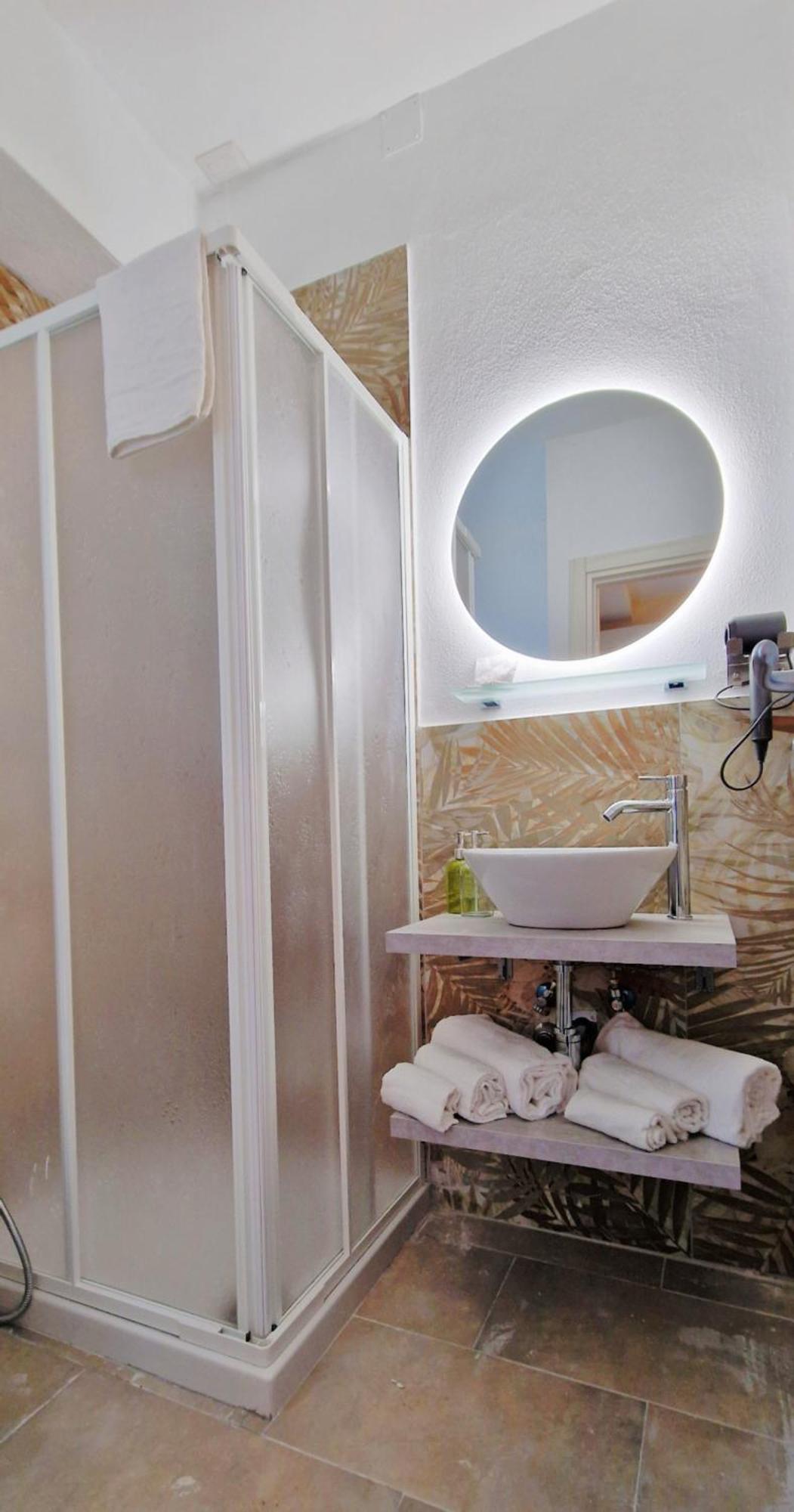 The Sun Hotel Boutique Napoli Bagian luar foto
