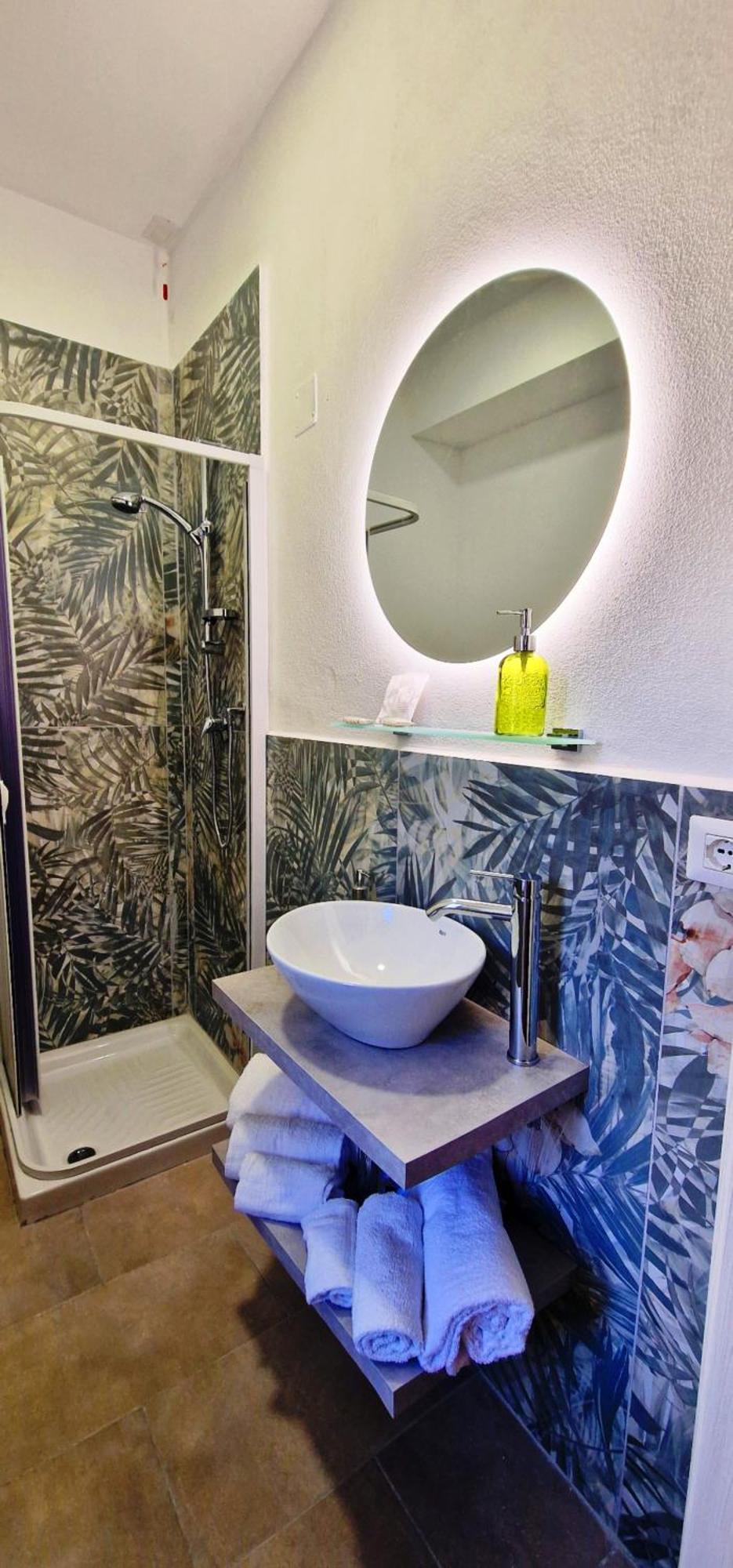The Sun Hotel Boutique Napoli Bagian luar foto